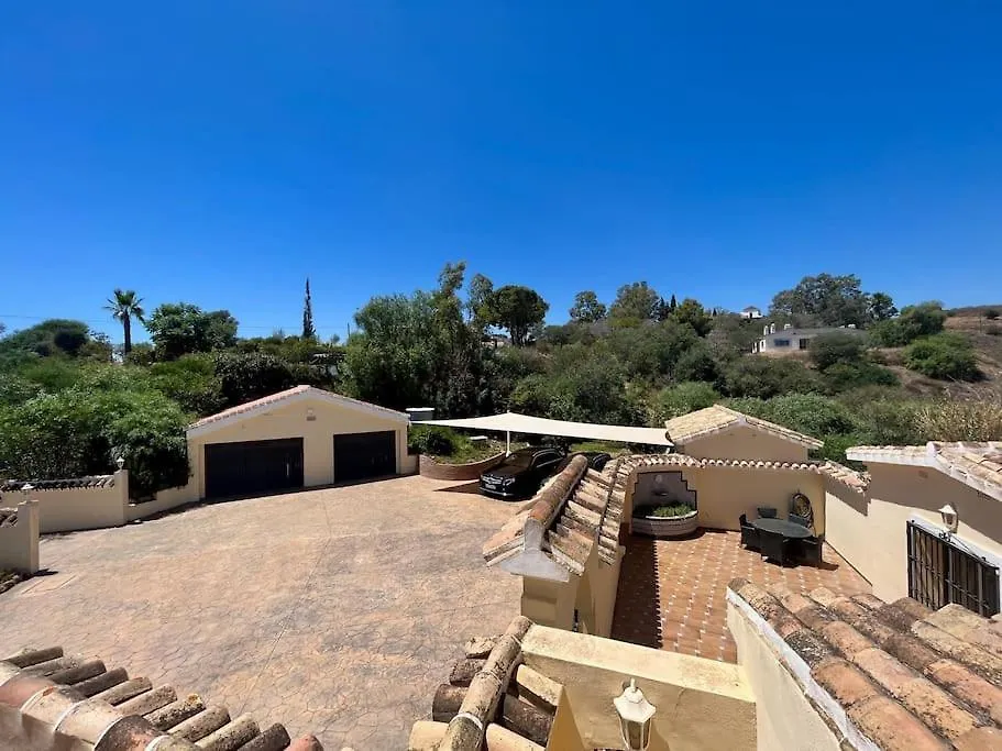 Stunning Villa Perfect For Golf Lovers & Families! Mijas