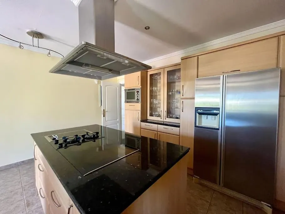 Stunning Villa Perfect For Golf Lovers & Families! Mijas
